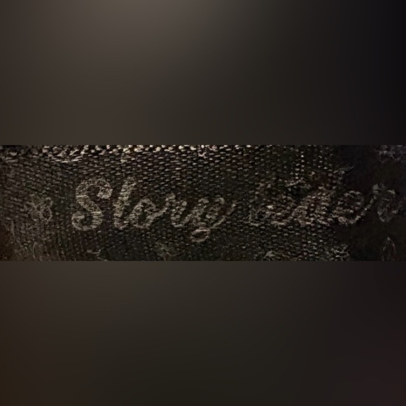 Story Tellers, Plus Size Midi Dress With 3/4 Bell Sleeves, 1X, Black & White - Picture 6 of 8